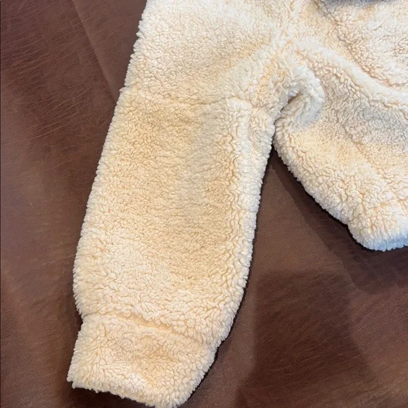 Women’s Free People Cream Sherpa Jacket in Medium - Picture 9 of 15